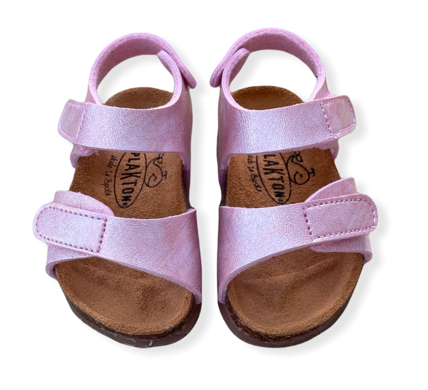 193AE5F1 8A56 4A24 AF73 F636952757FC