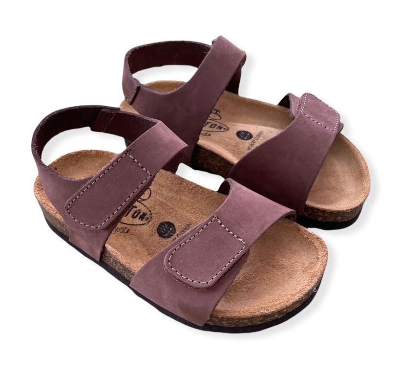 3ABA672D C839 45CF ACEF 07E19E37F065