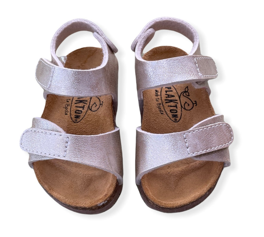 8CAD45CA 7A88 4387 BF7D A360824CC635