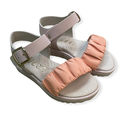 8FB749BB D750 4DEF 9DA9 12AF0B400D89