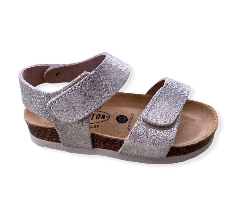 B91A5651 0EF3 4913 AA02 914740DFB714