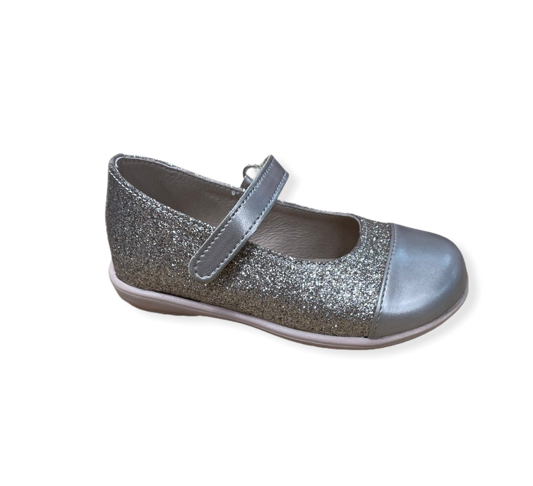 C8A91366 D68D 4E19 A018 A04F1982EAE8