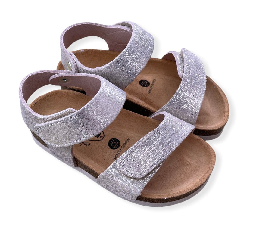 FEE4EE35 B8A7 43A7 85A9 6713B9710F85