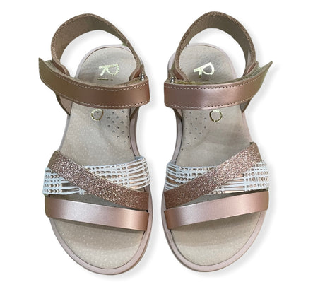 1D1A5CBD 7FFE 4C86 AA3D 01BAAFCEDA96