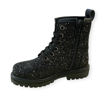 70998B7E 707A 4B4D 9325 858F8BBDF7B3