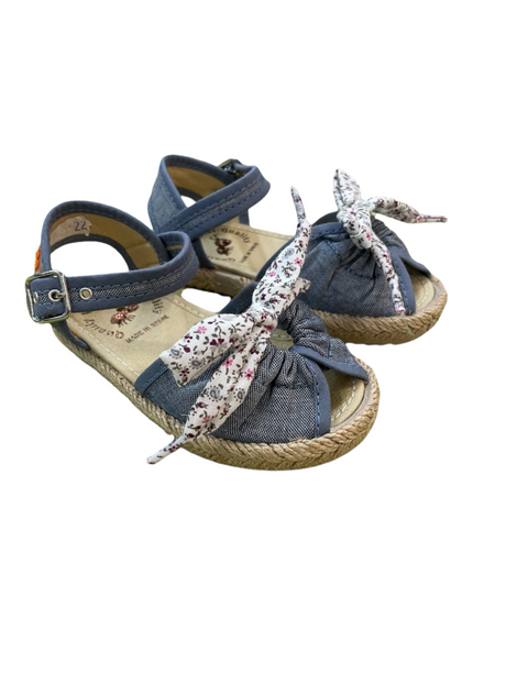 82D9E1FD C21E 4A84 AA54 11DEADA0048A