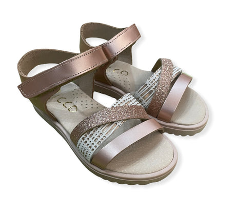 BD28B9E7 2896 4F6A 938A D32A90D146A8